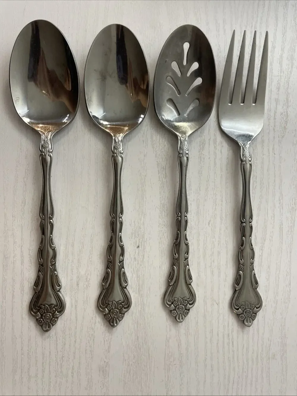 4 RARE Vtg International Stainless ABIGAIL Silverware Serving Floral Rose Taiwan